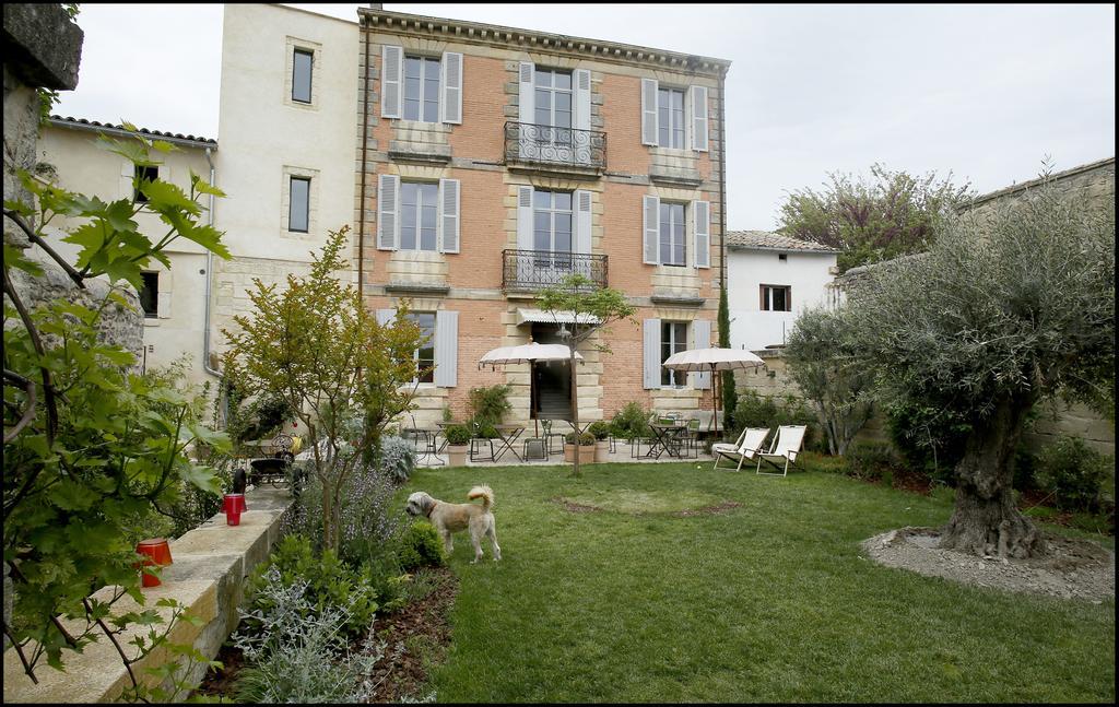 La Maison Rouge D'Uzes B&B المظهر الخارجي الصورة