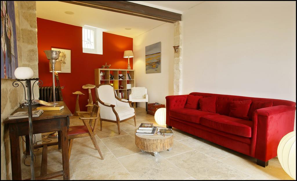 La Maison Rouge D'Uzes B&B المظهر الخارجي الصورة