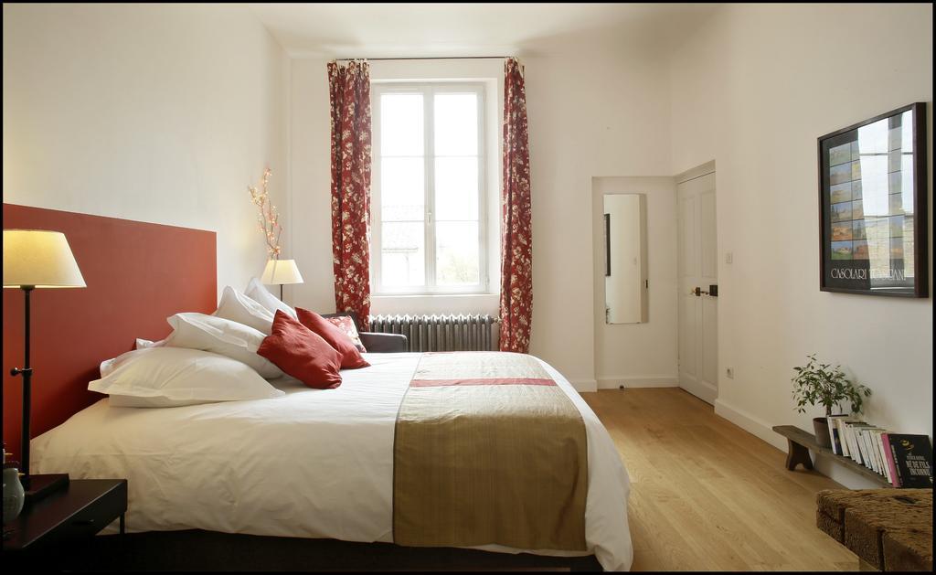 La Maison Rouge D'Uzes B&B الغرفة الصورة