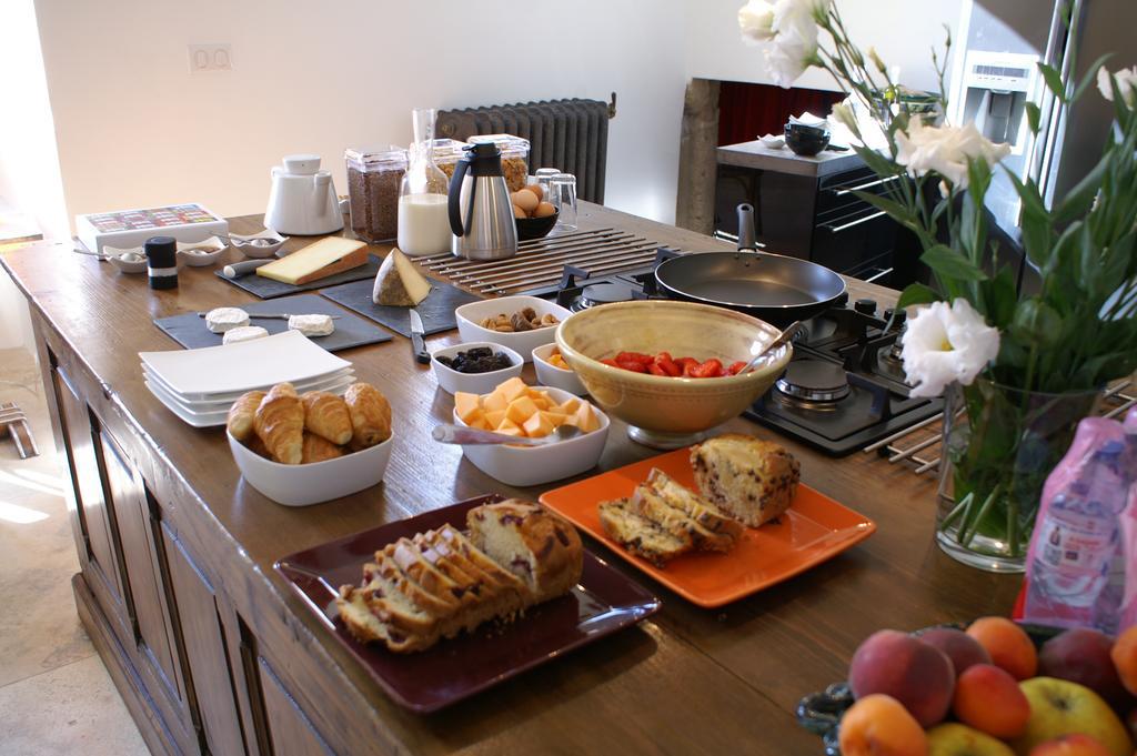 La Maison Rouge D'Uzes B&B المظهر الخارجي الصورة
